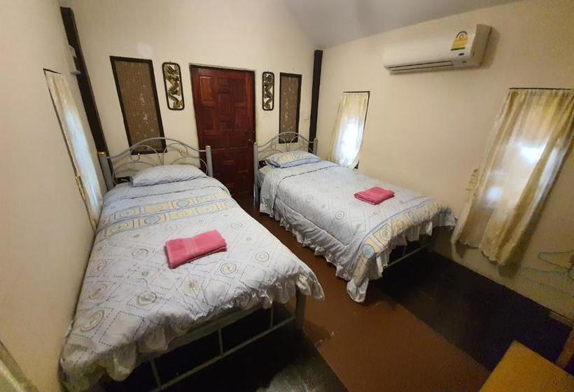 בית מלון כפרי Oyo 932 Baan Chaam Country View Resort