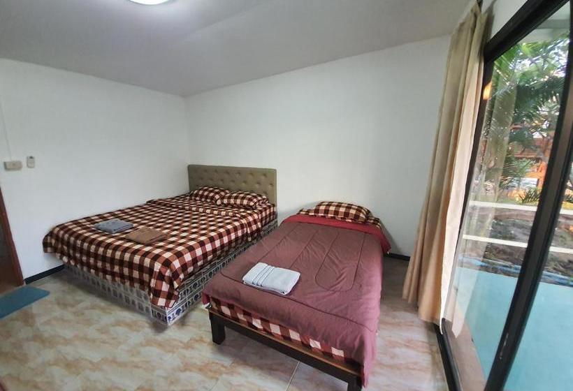 בית מלון כפרי Oyo 932 Baan Chaam Country View Resort