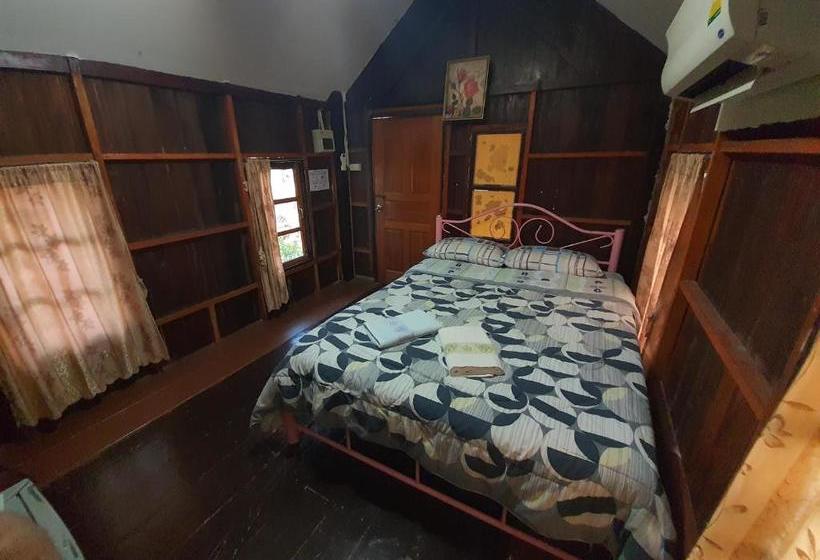 בית מלון כפרי Oyo 932 Baan Chaam Country View Resort