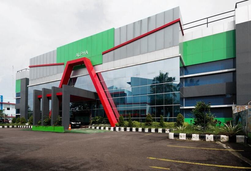 Collection O 3431 Hotel Alpha Bandara