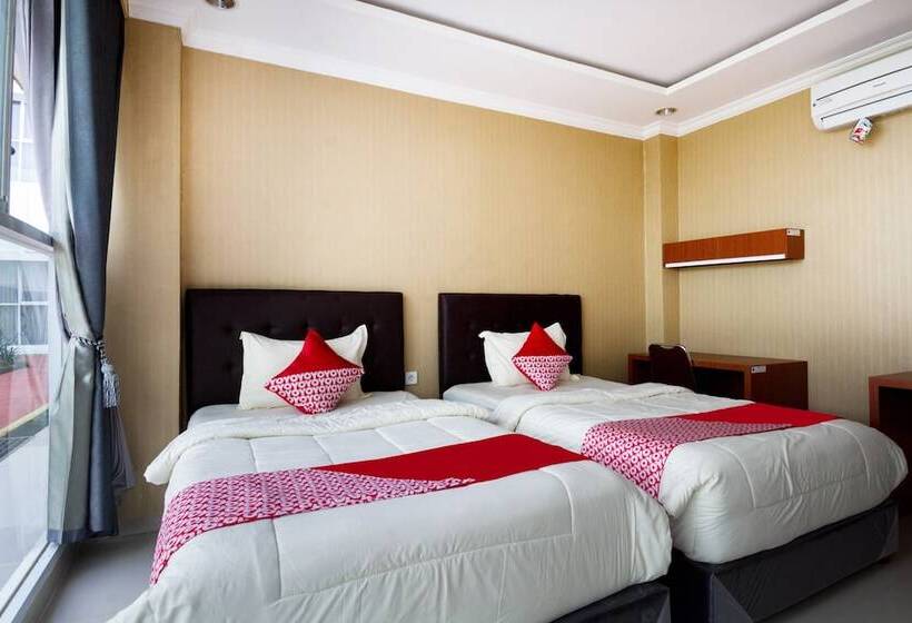 Collection O 3431 Hotel Alpha Bandara