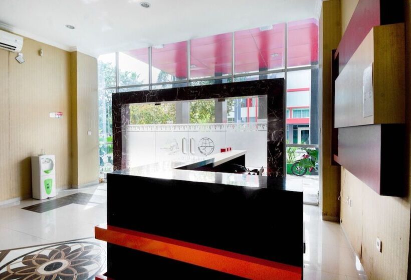 Collection O 3431 Hotel Alpha Bandara