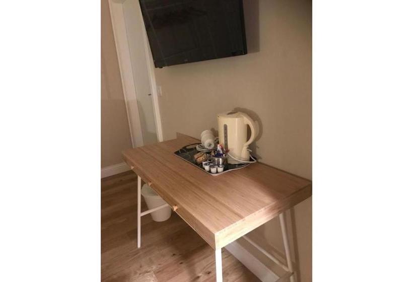 호텔 The Linen House