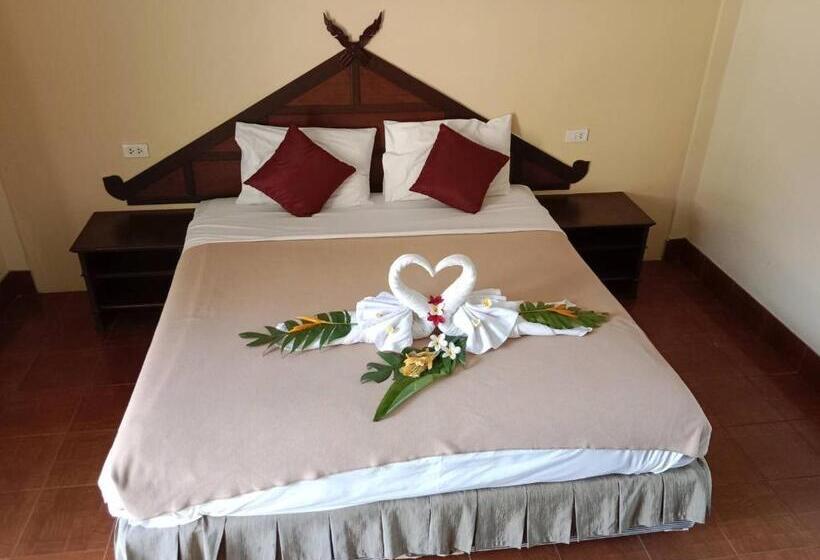 호텔 Ban Nam Mao Resort