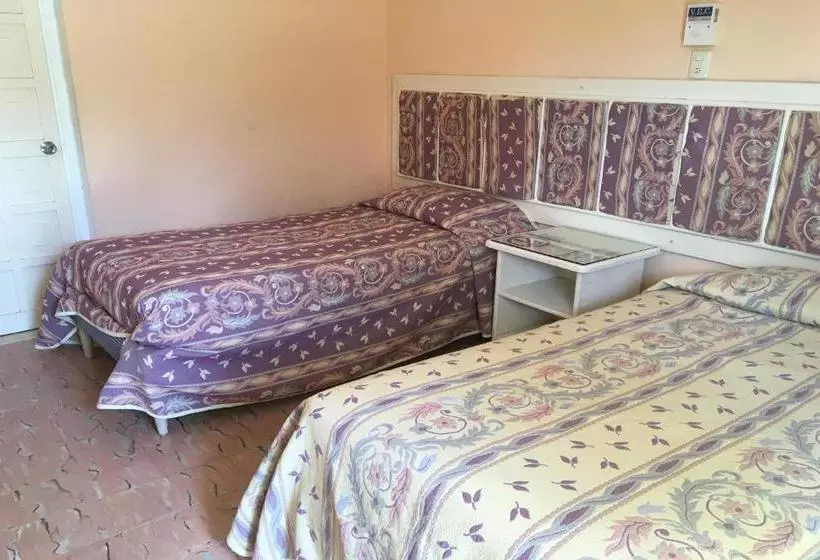 Hotelli Chan Santa Cruz