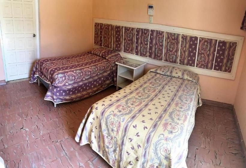 ホテル Chan Santa Cruz