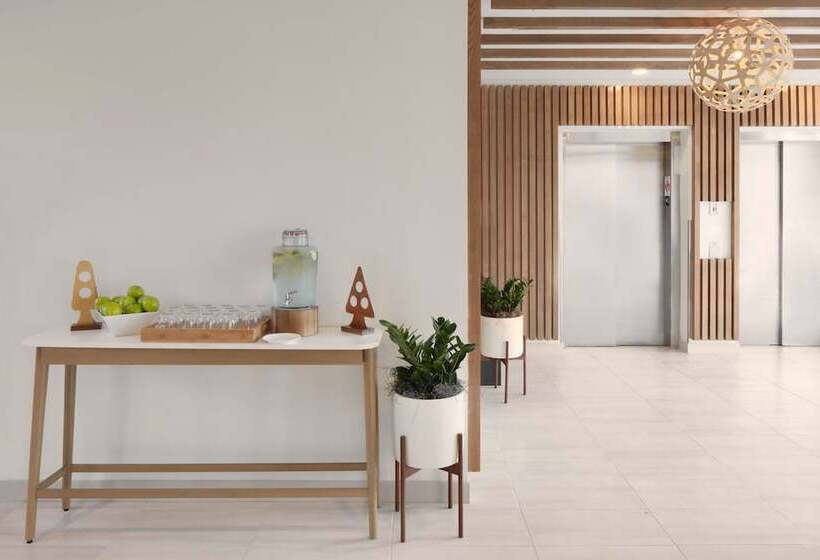 هتل Element Asheville Downtown