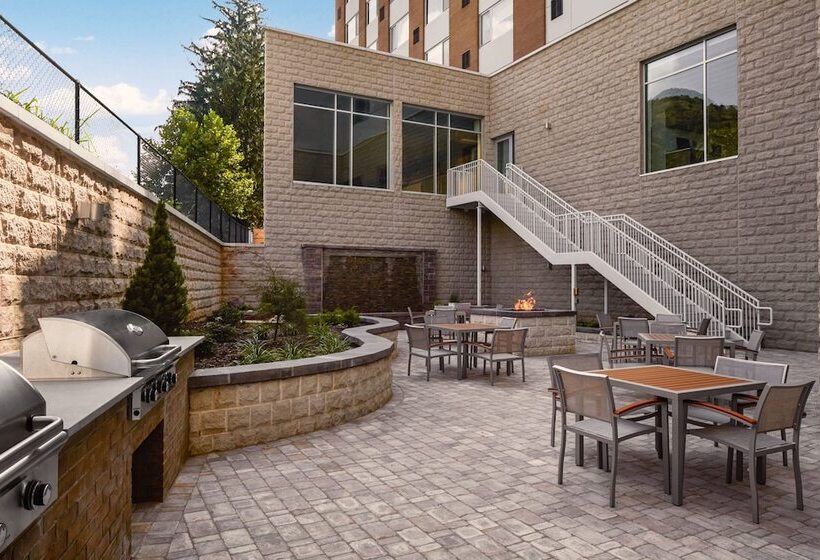 هتل Element Asheville Downtown