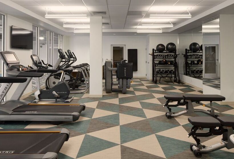 هتل Element Asheville Downtown