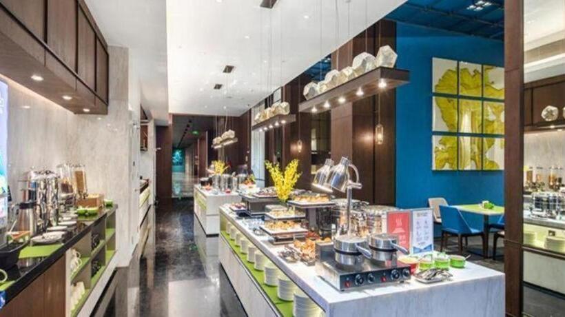 فندق Hampton By Hilton Nanhai Haikou