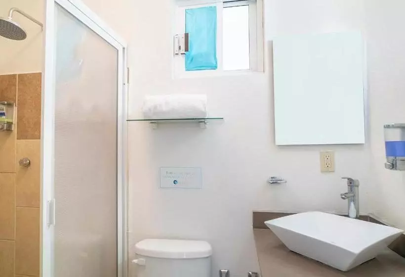 Hotelli Capital O  Meraki