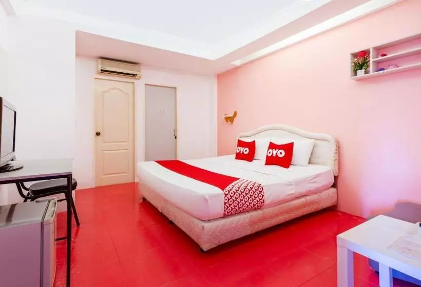 هتل Oyo 891 Wiangchomphu