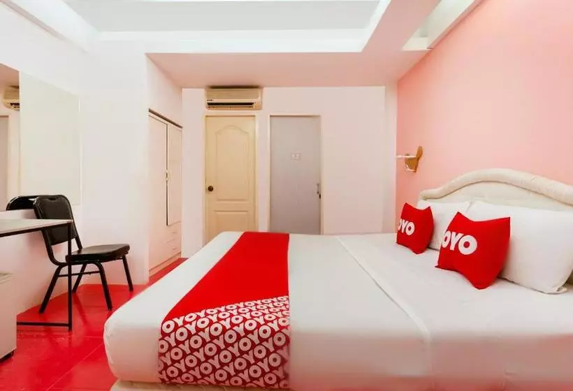 هتل Oyo 891 Wiangchomphu