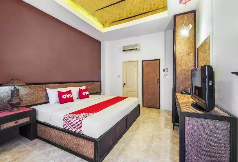 هتل Oyo 891 Wiangchomphu