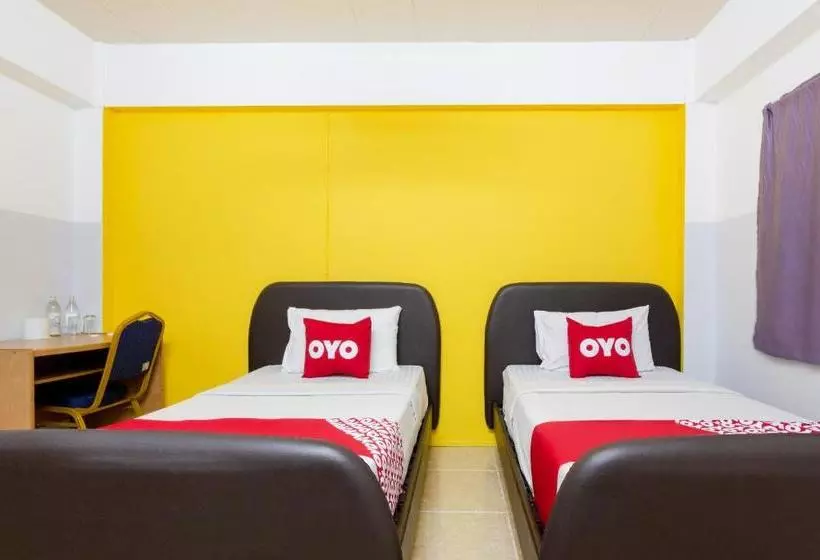 هتل Oyo 891 Wiangchomphu