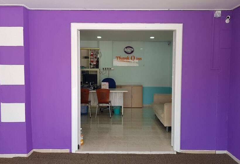 هتل Oyo 89998 Thank Q Inn 2