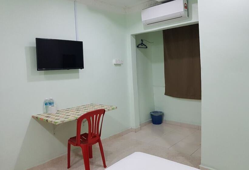 هتل Oyo 89998 Thank Q Inn 2