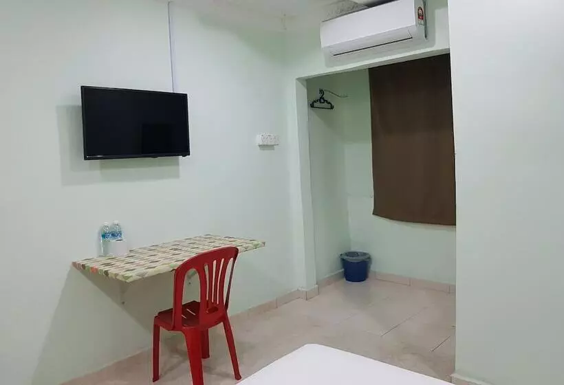 Hotelli Oyo 89998 Thank Q Inn 2