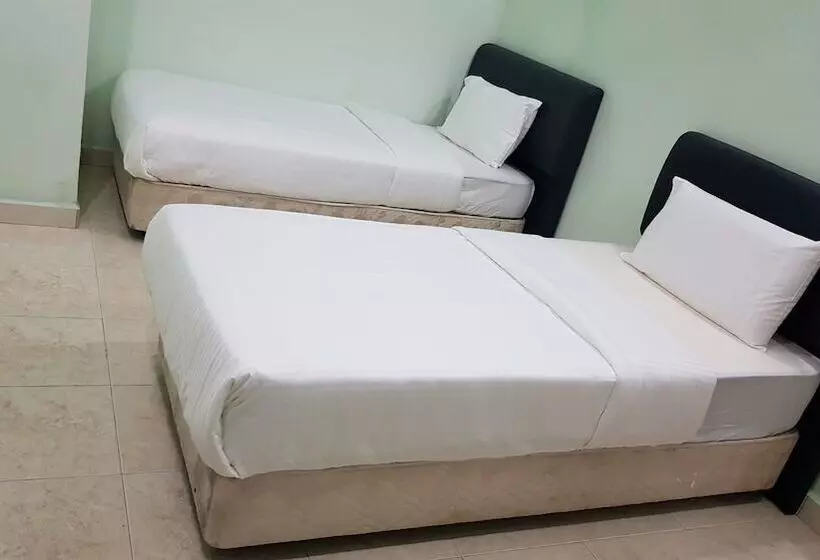 Hotelli Oyo 89998 Thank Q Inn 2