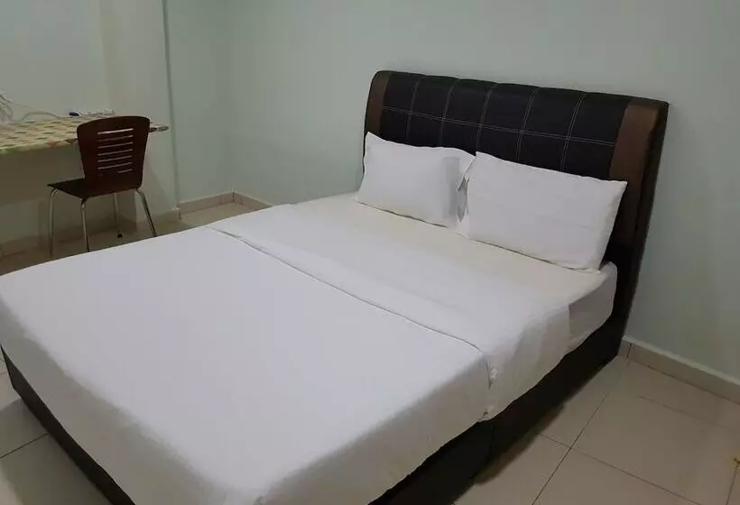 Hotelli Oyo 89998 Thank Q Inn 2