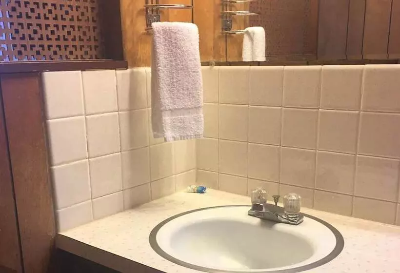ホテル Economy Inn Eldorado