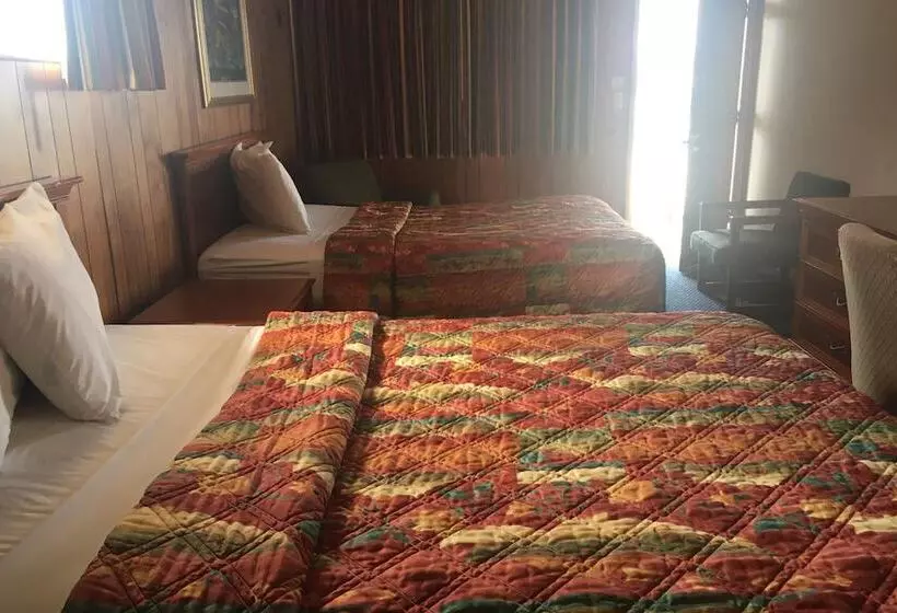 ホテル Economy Inn Eldorado
