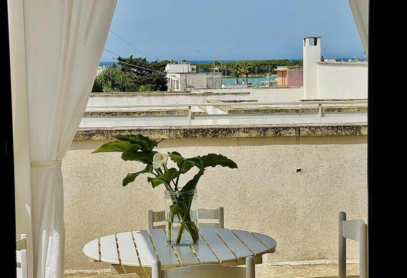 ペンション Ideal Rooms