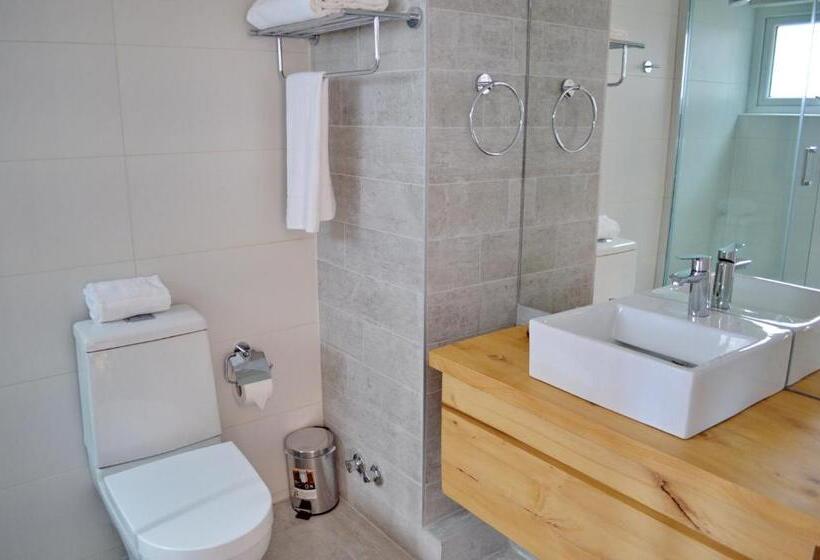 هتل Cinco Tierras