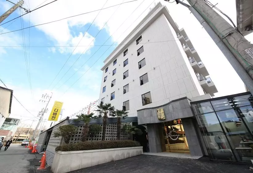 Suncheon Hound Hotel Suncheon Station Branch