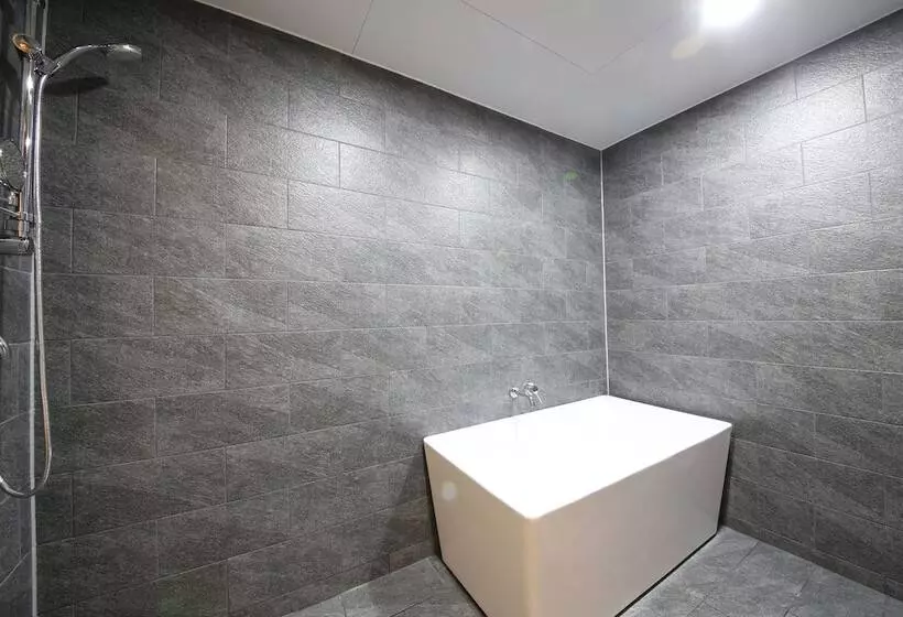 Suncheon Hound Hotel Suncheon Station Branch