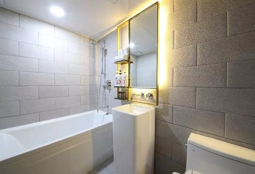 Suncheon Hound Hotel Suncheon Station Branch