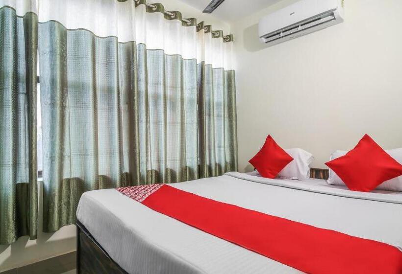 בית מלון כפרי O Lokenath