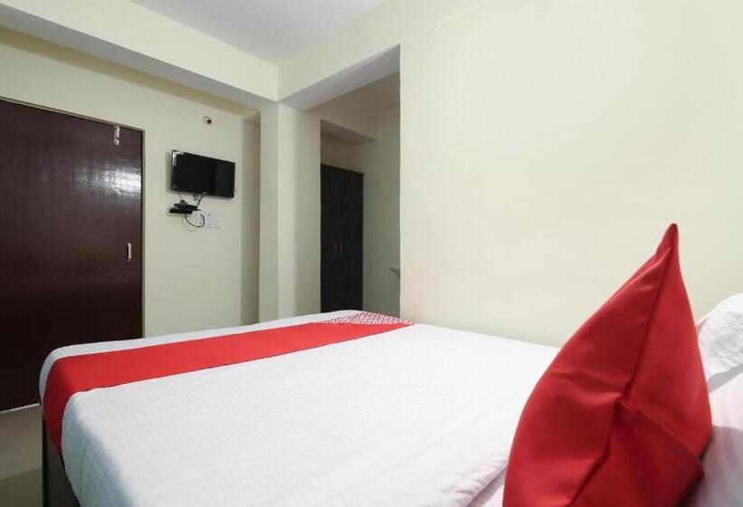 בית מלון כפרי O Lokenath