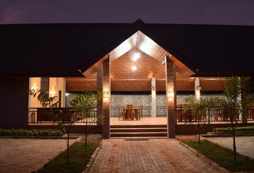 Hotelli Monarch Residence