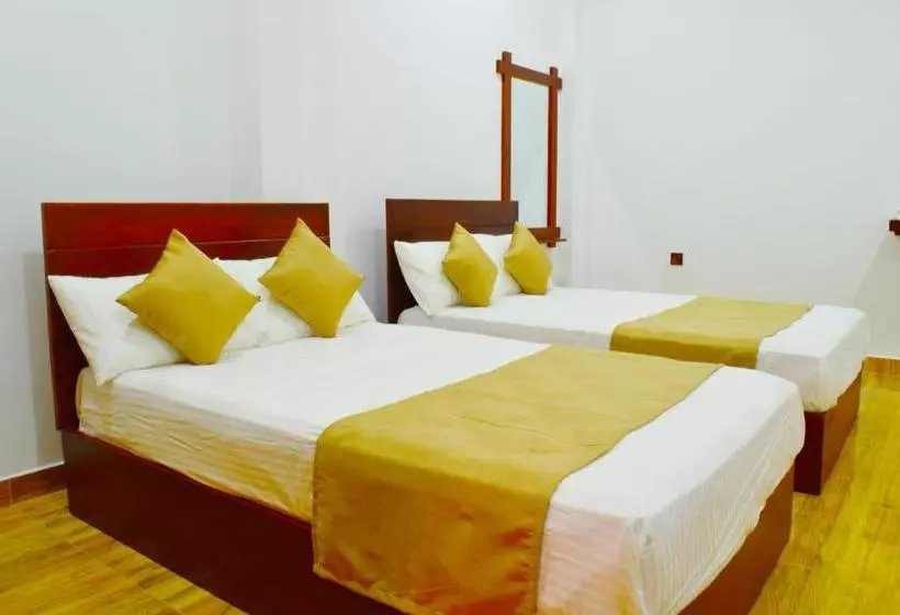 Hotelli Monarch Residence