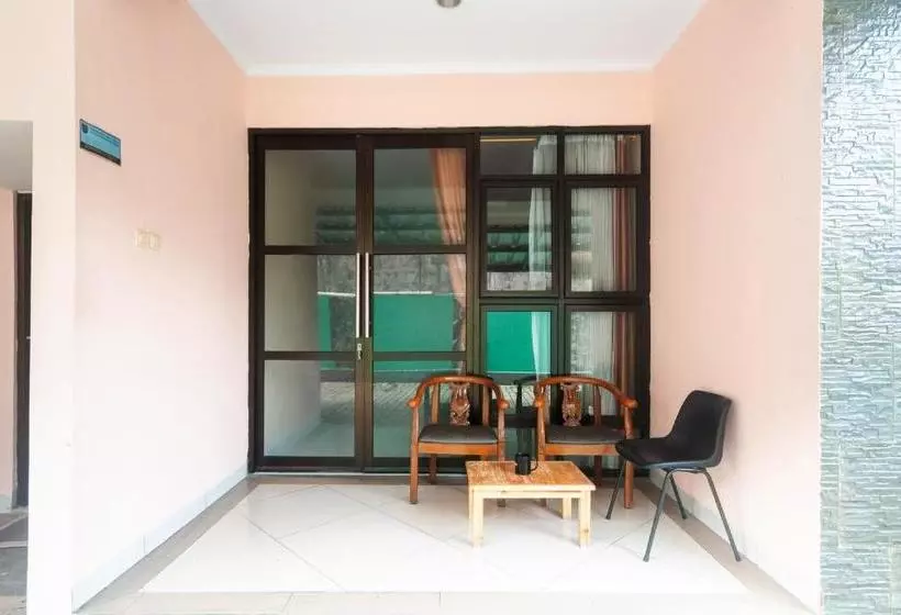 Hotelli Oyo Life 3162 Raihan Residence
