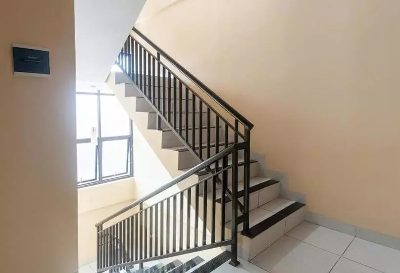 Hotelli Oyo Life 3162 Raihan Residence