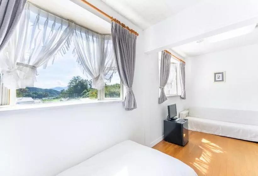 Hotelli Tabist Kiyosato Grandeur Yatsugatake