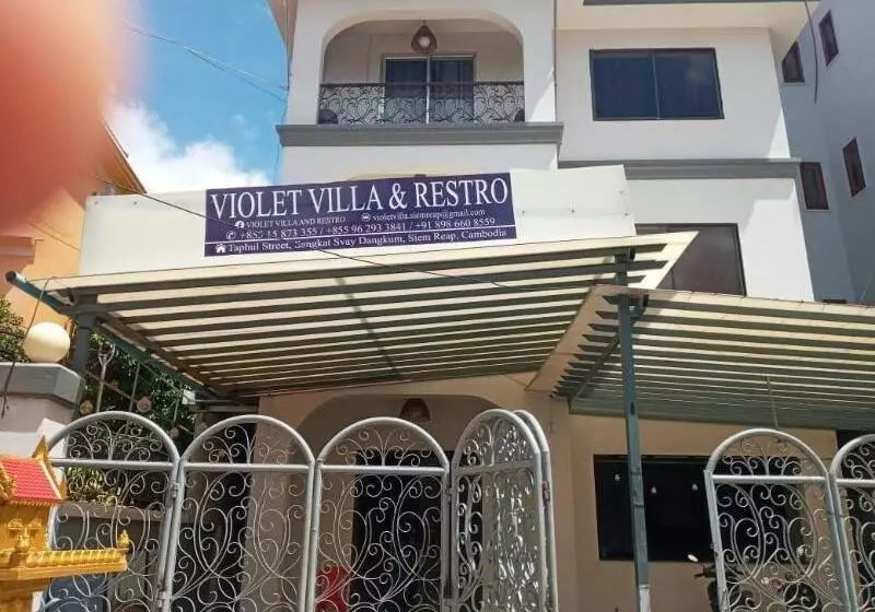 هتل Violet Villa And Restro