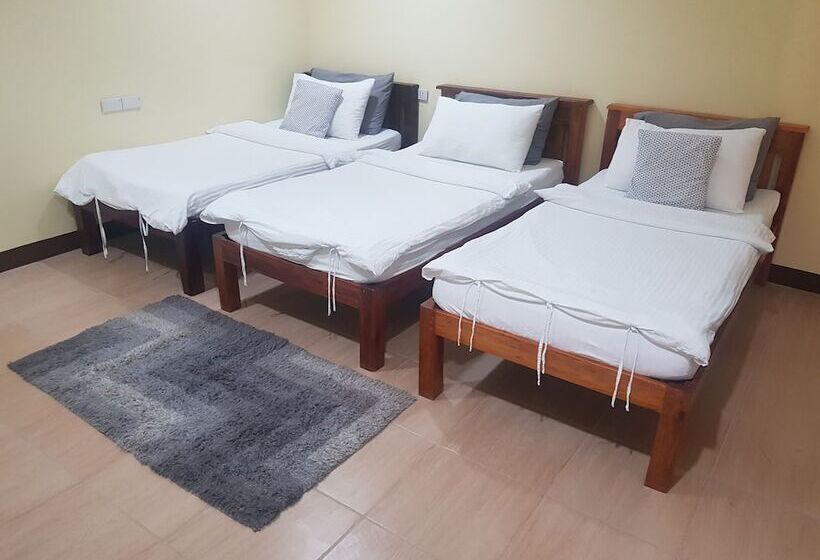 Mactan Seahorse Beach Resort   Hostel