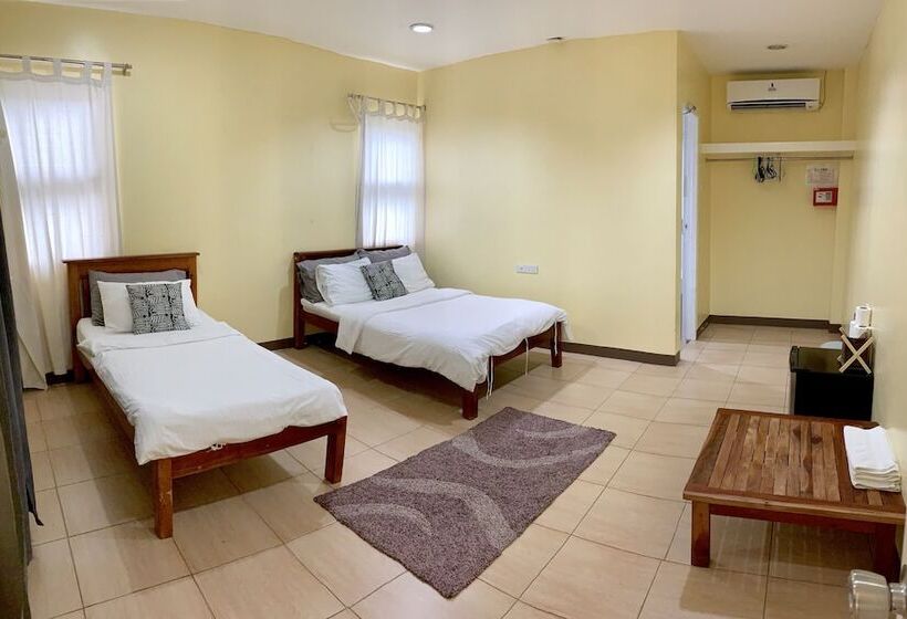 Mactan Seahorse Beach Resort   Hostel