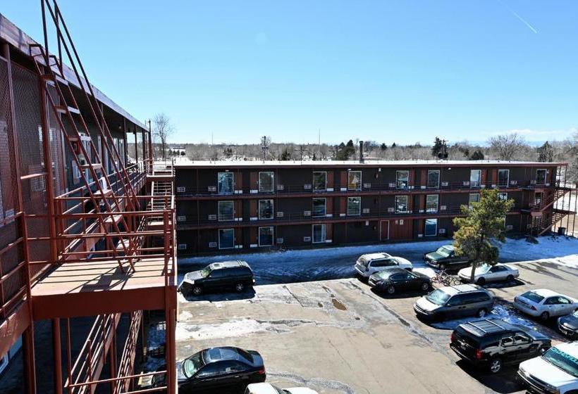 فندق على الطريق Summit View Inn