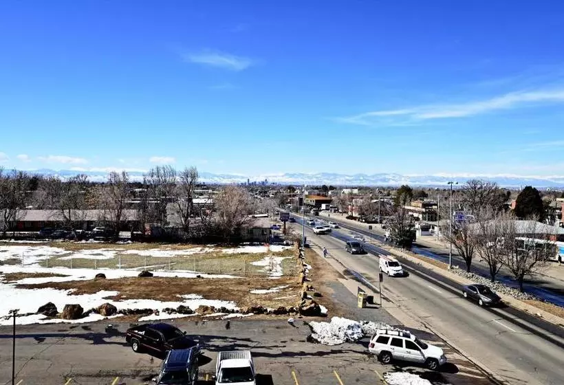 مُتل Summit View Inn