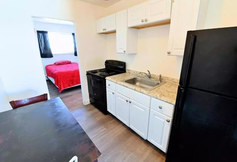 مُتل Summit View Inn