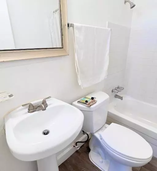 مُتل Summit View Inn