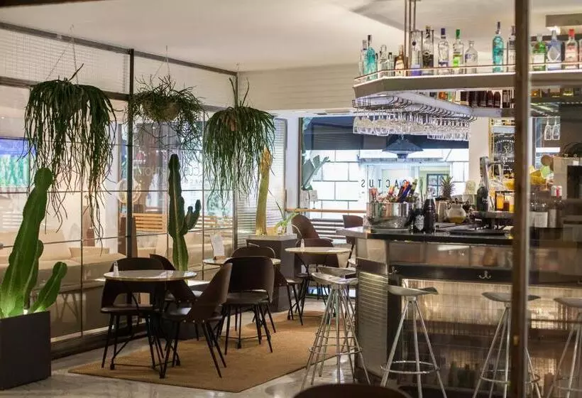 Aparthotel Mariano Cubi Barcelona