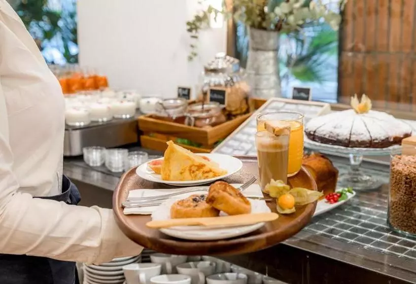 Aparthotel Mariano Cubi Barcelona