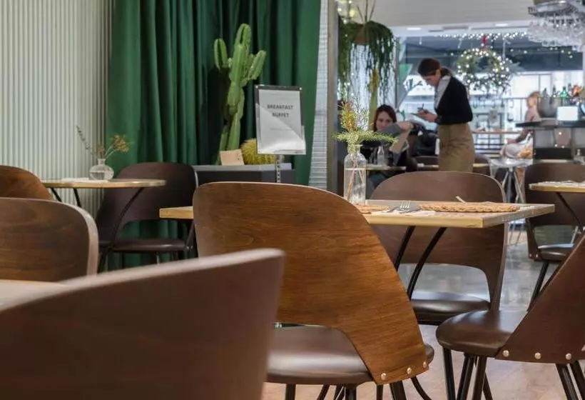 Aparthotel Mariano Cubi Barcelona