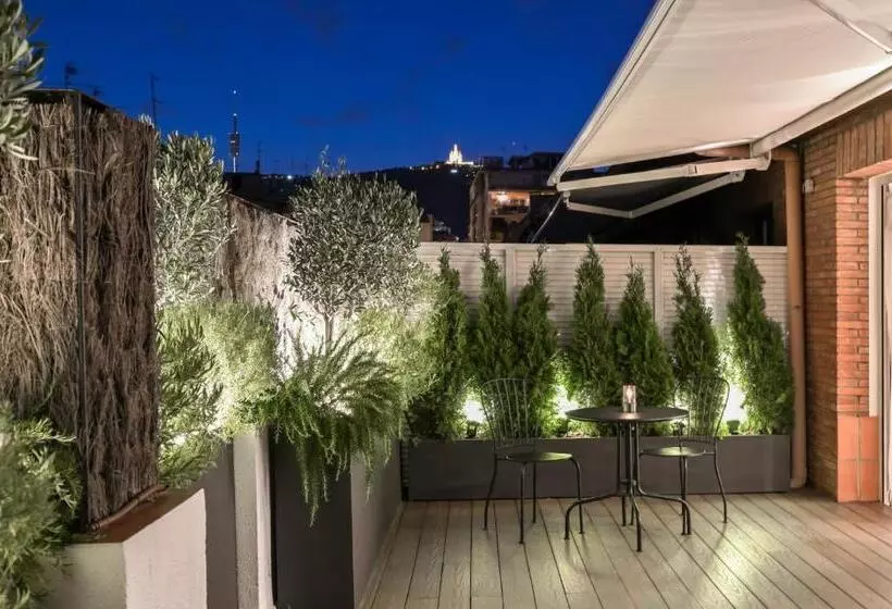 Aparthotel Mariano Cubi Barcelona