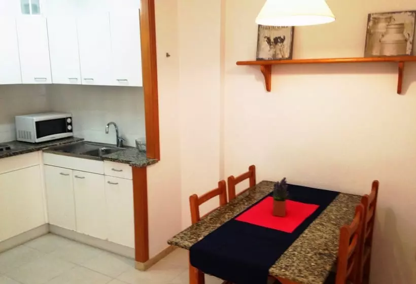 Apartamentos AR Botanic